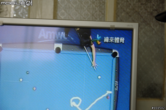 BENQ G2400 沒開箱照但有實機照的分享文