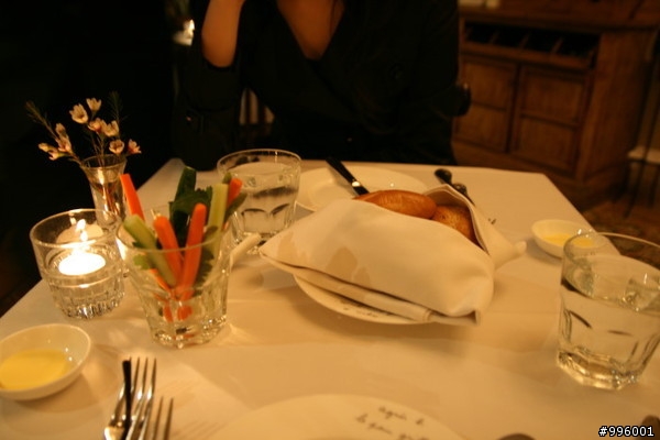香港美食行(Ⅱ)agnes b. 餐廳 Le pain grille