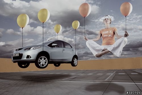 {開箱文}分享New Mazda2~ 換新車牌啦!