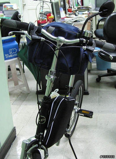 異想天開之通勤用FD17S - 自製車手袋兼筆記型電腦吸附術