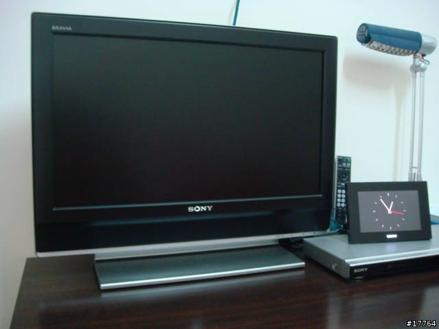 【以小坪數為生 】Sony KDL-26U3100 滿足你的需求 + DVP-NS708HP開箱文 +D70相框配置圖