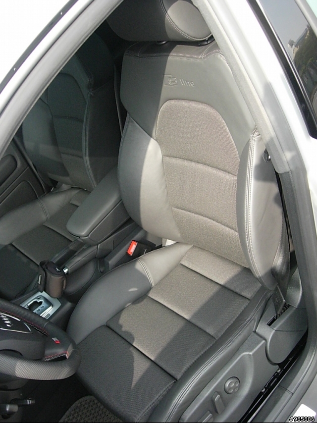 遲來的開箱文 AUDI A4 1.8T 永恆紀念版 有圖有真相