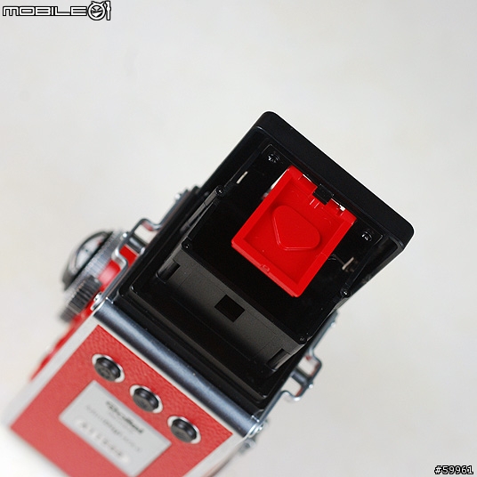 收藏級 Rolleiflex 數位小相機
