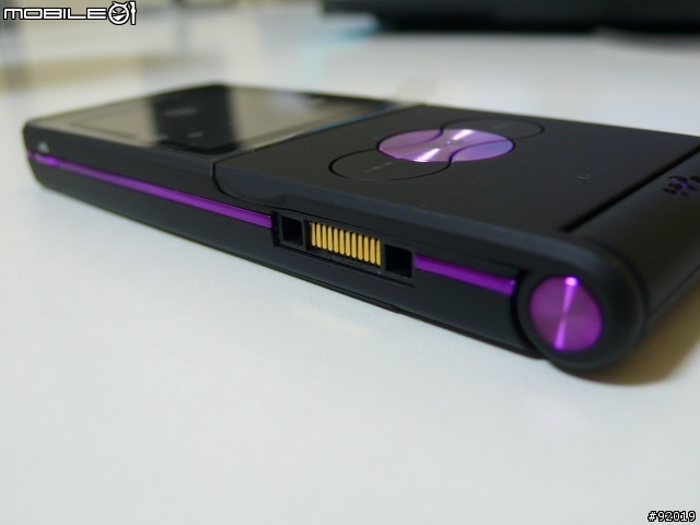 sony ericsson w350i 黑紫色簡單開箱與感想