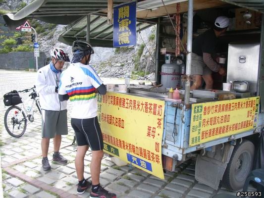 再上南橫(寶來~啞口)來回137km完成