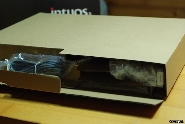 天馬行空的數位化神器!! Wacom intuos3 6x8 數位繪圖板