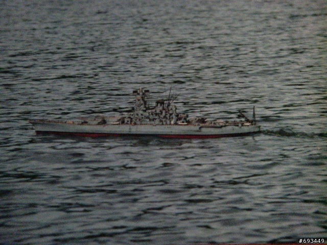 大和號戰艦~!(1/200搖控)