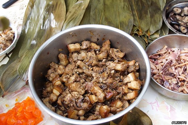 大家一起來包肉粽吧!南部粽篇