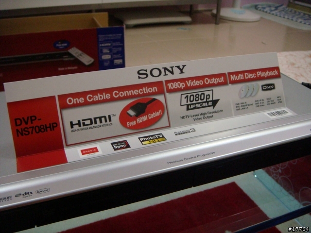 【以小坪數為生 】Sony KDL-26U3100 滿足你的需求 + DVP-NS708HP開箱文 +D70相框配置圖
