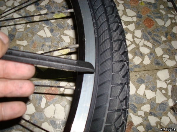 就是愛DIY-卡踏車換胎.龍頭握把.變速升級