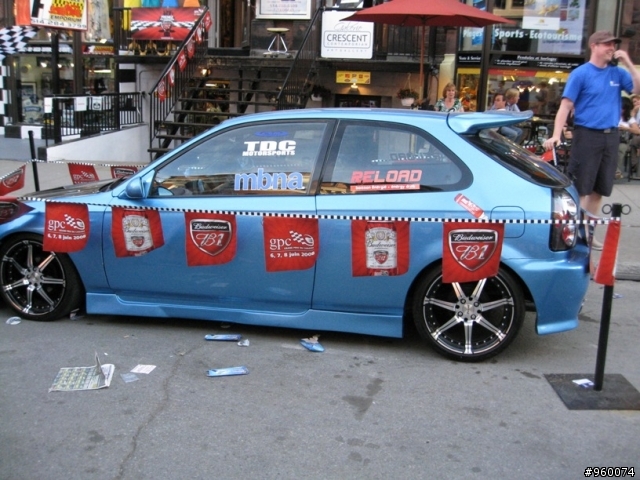 加拿大F1賽車嘉年華-跟著我的相機一遊--(附火級的辣妹)_part II