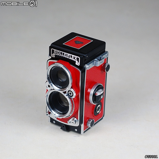 收藏級 Rolleiflex 數位小相機