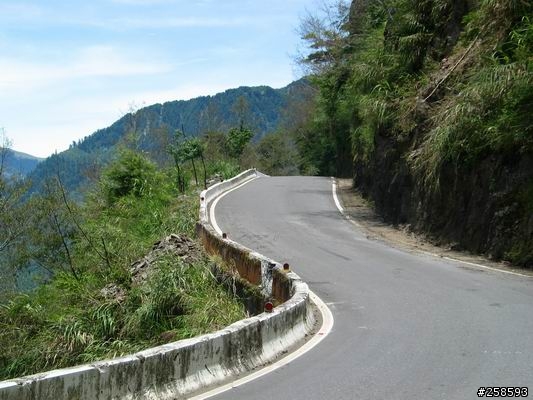 再上南橫(寶來~啞口)來回137km完成
