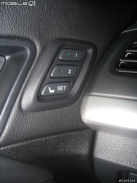 HONDA ACCORD 8th 3.5L 黑鈦銀 開箱文