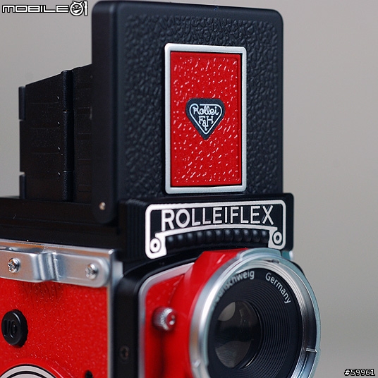 收藏級 Rolleiflex 數位小相機
