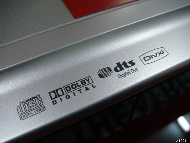 【以小坪數為生 】Sony KDL-26U3100 滿足你的需求 + DVP-NS708HP開箱文 +D70相框配置圖