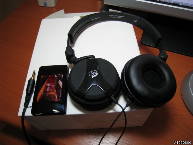 AKG K518DJ之非常不專業開箱