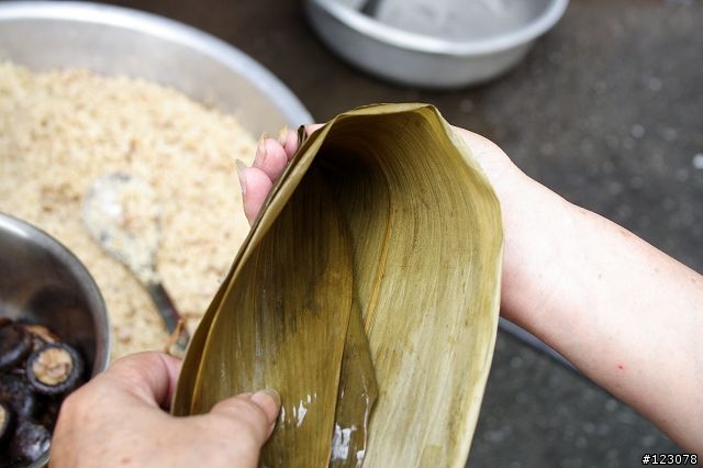 大家一起來包肉粽吧!南部粽篇