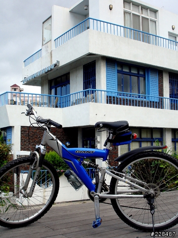 帶小藍Giant DS821回台東