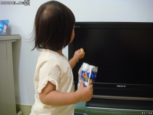 【以小坪數為生 】Sony KDL-26U3100 滿足你的需求 + DVP-NS708HP開箱文 +D70相框配置圖