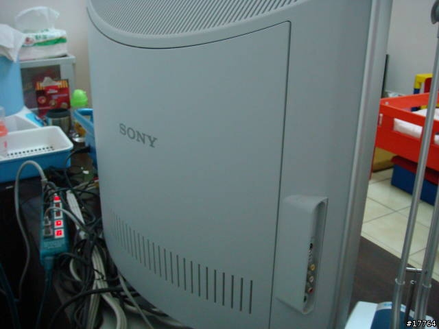 【以小坪數為生 】Sony KDL-26U3100 滿足你的需求 + DVP-NS708HP開箱文 +D70相框配置圖