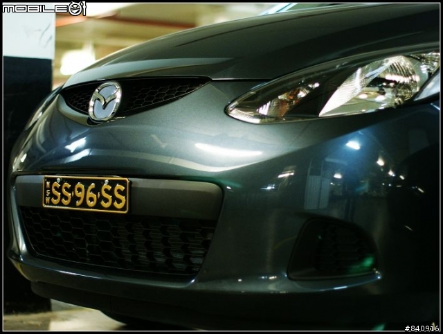 {開箱文}分享New Mazda2~ 換新車牌啦!