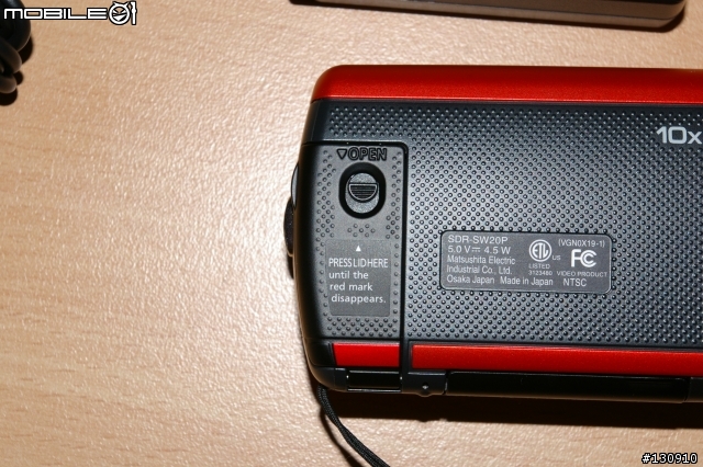 Panasonic SDR-SW20 防水 防塵 防摔 SD卡攝影機 開箱文