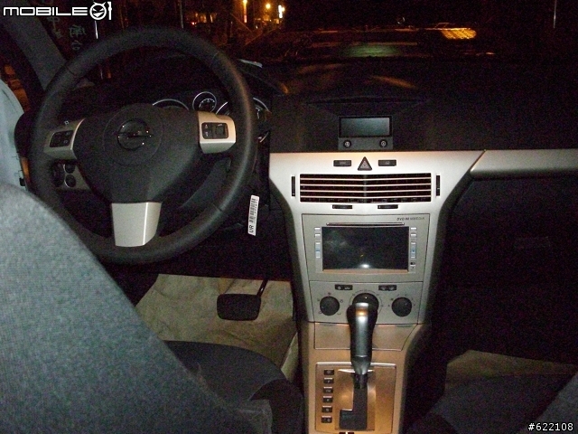 7/5 凌晨巧遇 Astra Station Wagon!