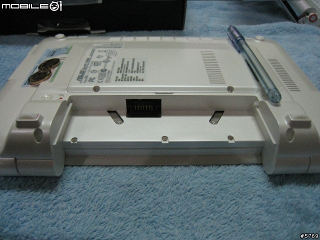 白色eeepc 1000xph開箱文加一個月後使用心得