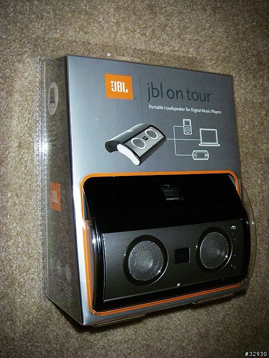 JBL On tour, Bose music monitor 的另一隨身選擇??