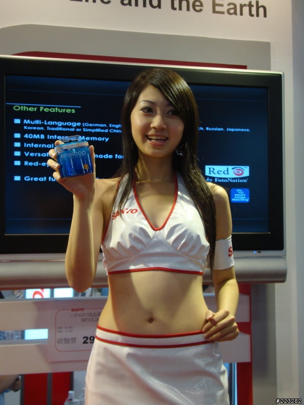 w300實拍,7月12日影音多媒體展,圖多