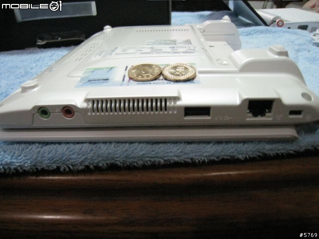 白色eeepc 1000xph開箱文加一個月後使用心得