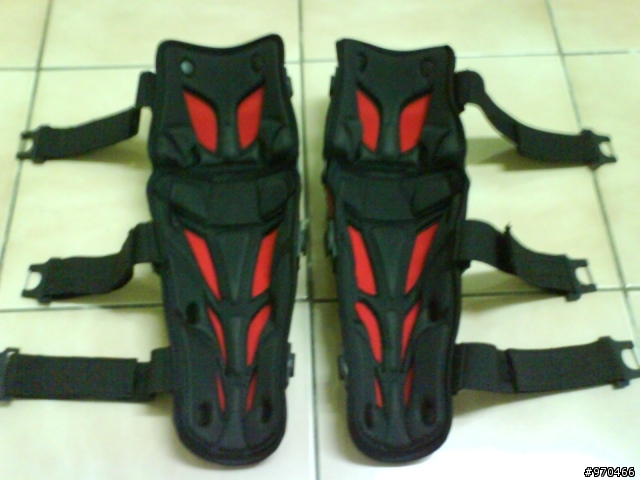 =分享= Komine Gk-707防摔手套 . Fox 硬式活動機械護具