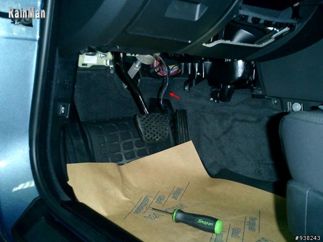 BMW 大五 E60 車系原廠防盜器安裝實錄 > 更新@閃紅燈後照鏡