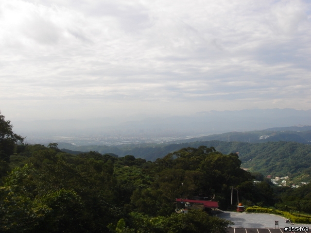 觀音山、八里左岸