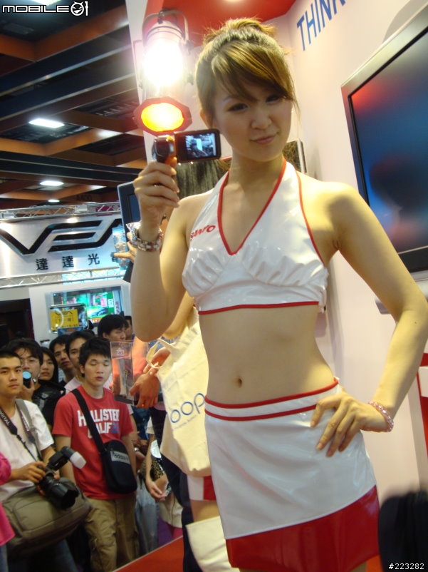 w300實拍,7月12日影音多媒體展,圖多