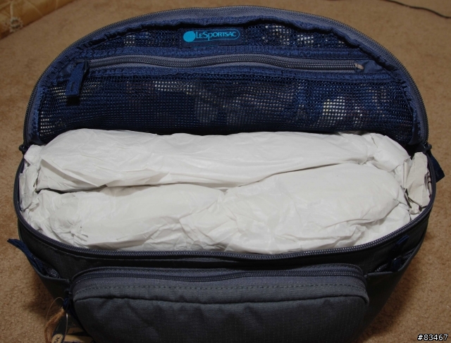 相機包:另類的彈弓手--Lesportsac cove sling