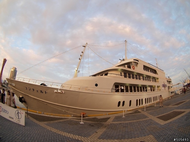 魚眼看世界 - ZUIKO DIGITAL ED 8mm F3.5 Fisheye