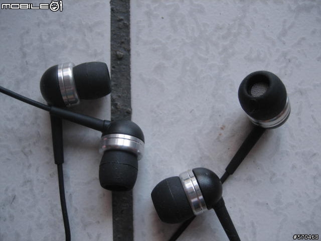 最新入手 Razer Pro|Tone M100 精品耳道式耳機...開機分享