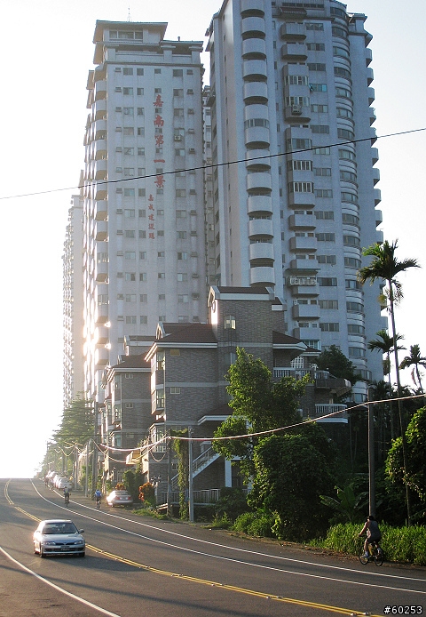 嘉義市 蘭潭、仁義潭八字繞圈