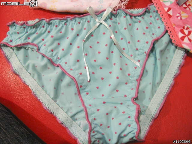 【女孩流行話】哈燒小物~帽子、髮箍、髮帶、小褲褲…