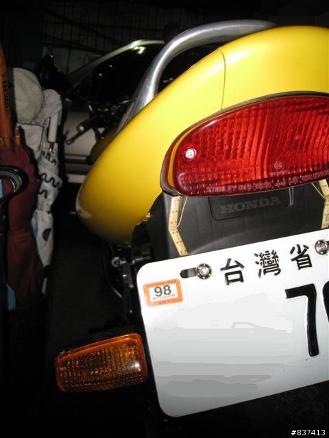 考慮了許久...不小心敗了hornet250 (補充排氣聲浪)
