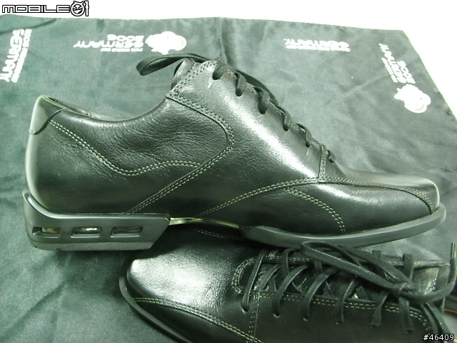 西裝下的行動力 Rockport Torsion system 皮鞋