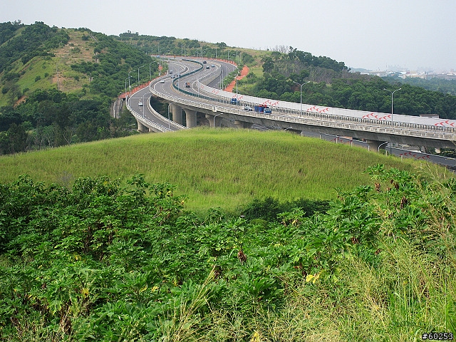 台中縣 清泉崗繞圈加碼鰲峰山