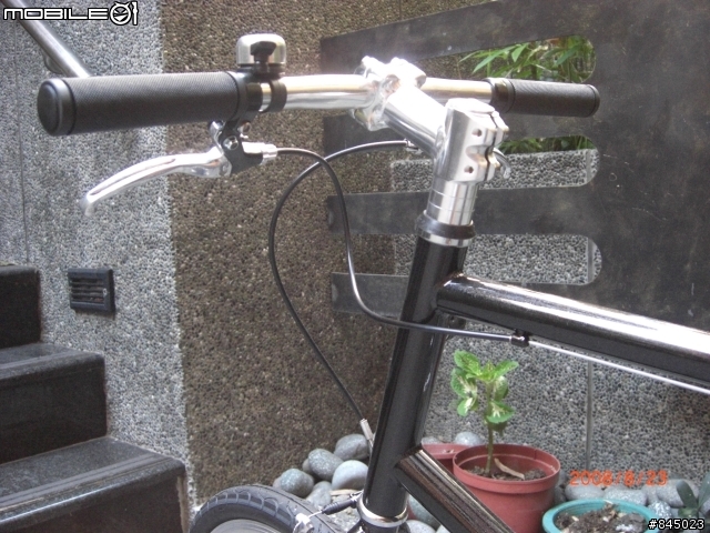 (分享)日本進口萬元小徑車 OSSO207--- 24速完改