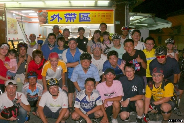 【分享】星光團2008年活動記錄(NEW 12/31 吃滷味跨年)
