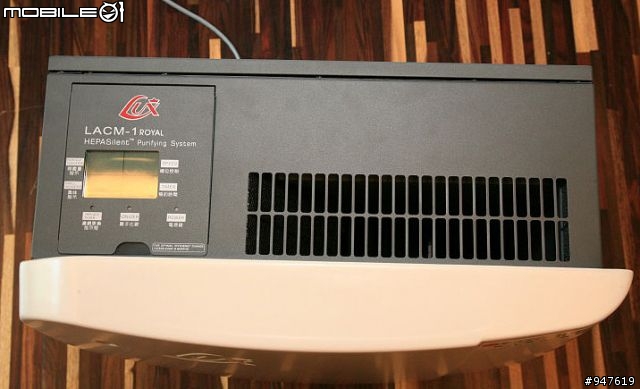 醫療級的空氣淨心機另一選擇 LUX LACM-1 簡單開箱照!