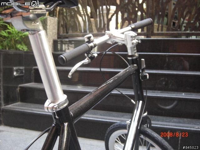 (分享)日本進口萬元小徑車 OSSO207--- 24速完改