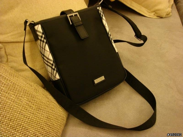 BURBERRY BLACK LABEL 經典側背包簡易開箱