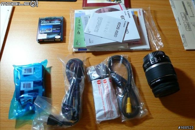 【450D簡單開箱文】自己買給自己的生日禮物 (圖片連結已更新)